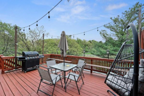 Spacious 3BR Townhouse with Balcony & Gym